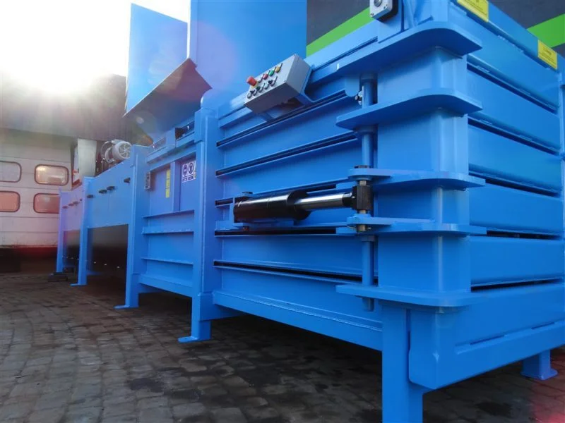 BartonTech 600Max — Rozšíření modelu 600Plus s možností vysunutí jednotlivého balíku díky prodlouženému posunu.